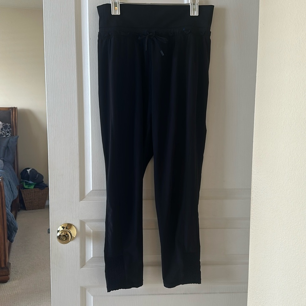 Athleta jogger pant